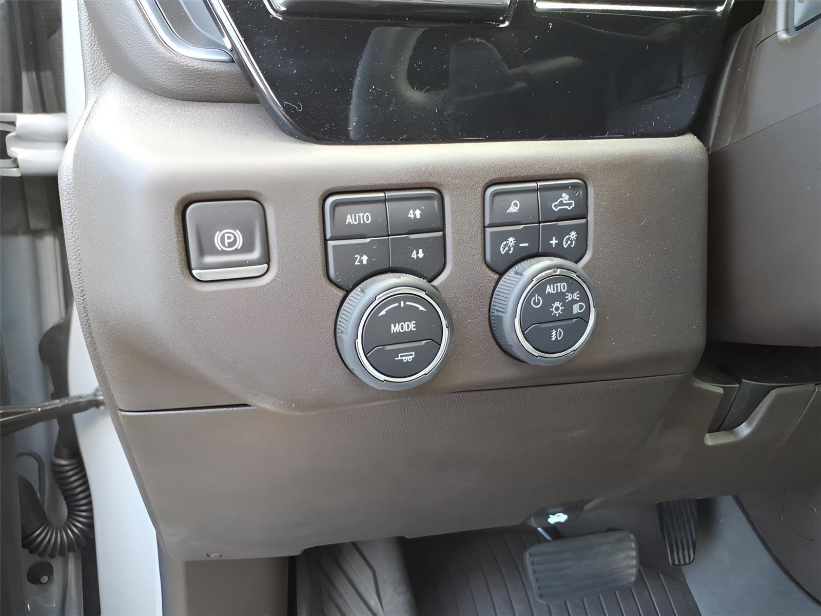 New 2025 Chevrolet Silverado 1500 RST w/ RST All Star Premium Package image 17