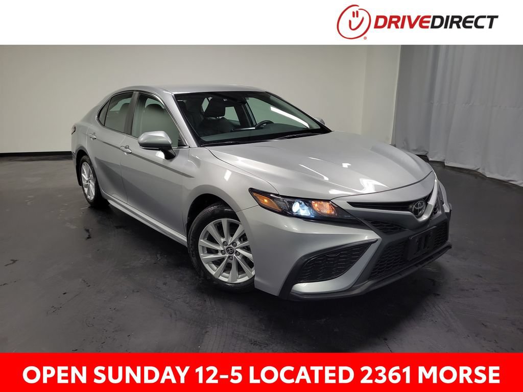 Used 2024 Toyota Camry SE