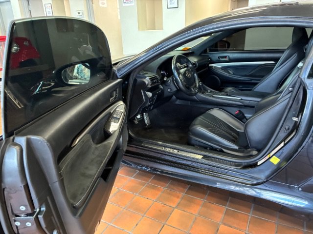 Used 2017 Lexus RC F w/ Premium Package RWD image 10