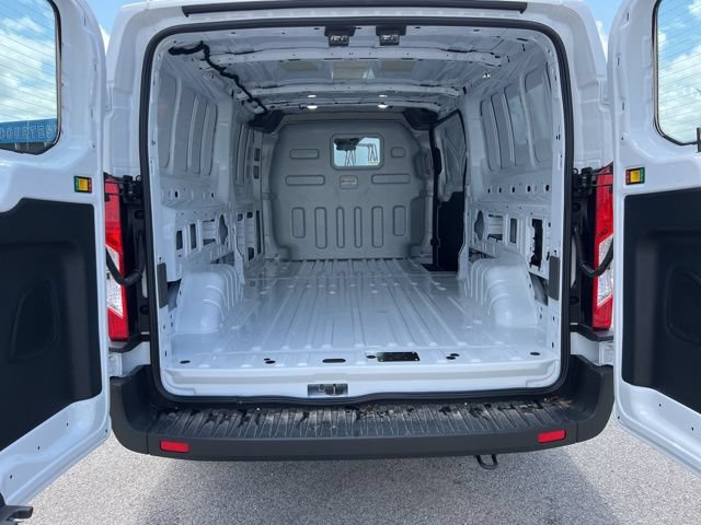 New 2023 Ford Transit 150 Low Roof RWD image 24