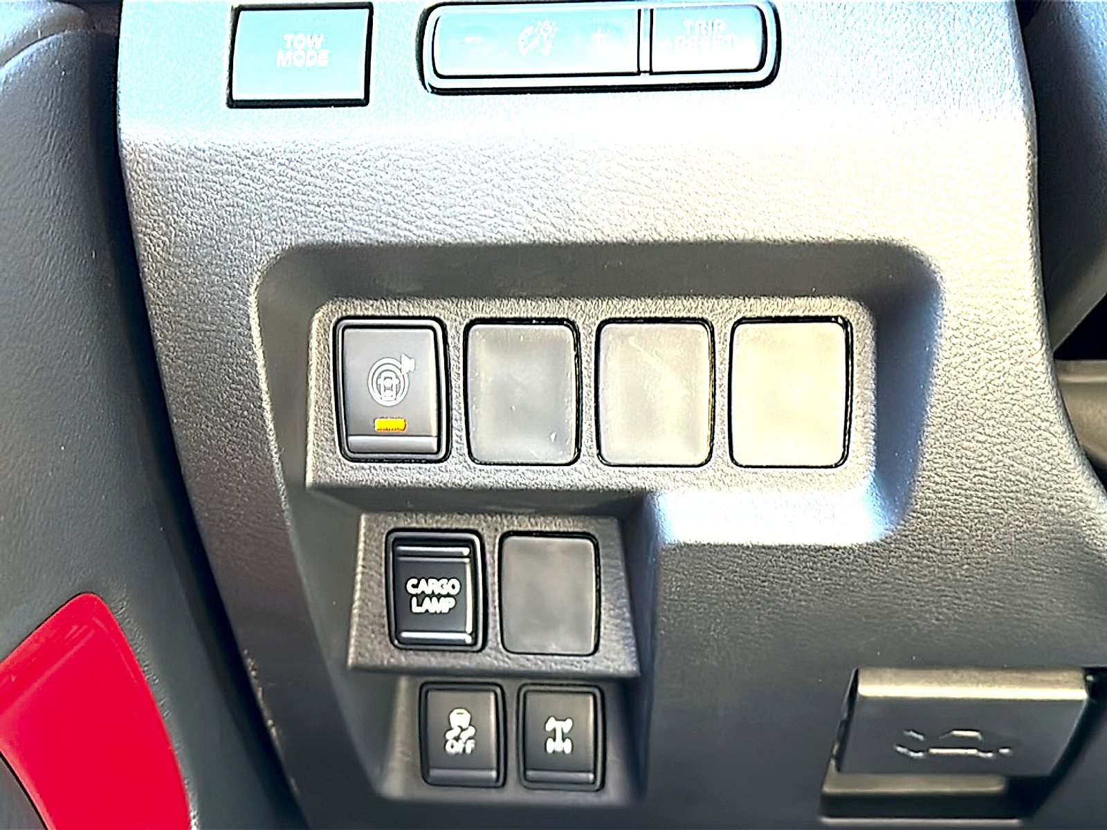 New 2026 Nissan Frontier PRO-4X w/ Tow Package image 26