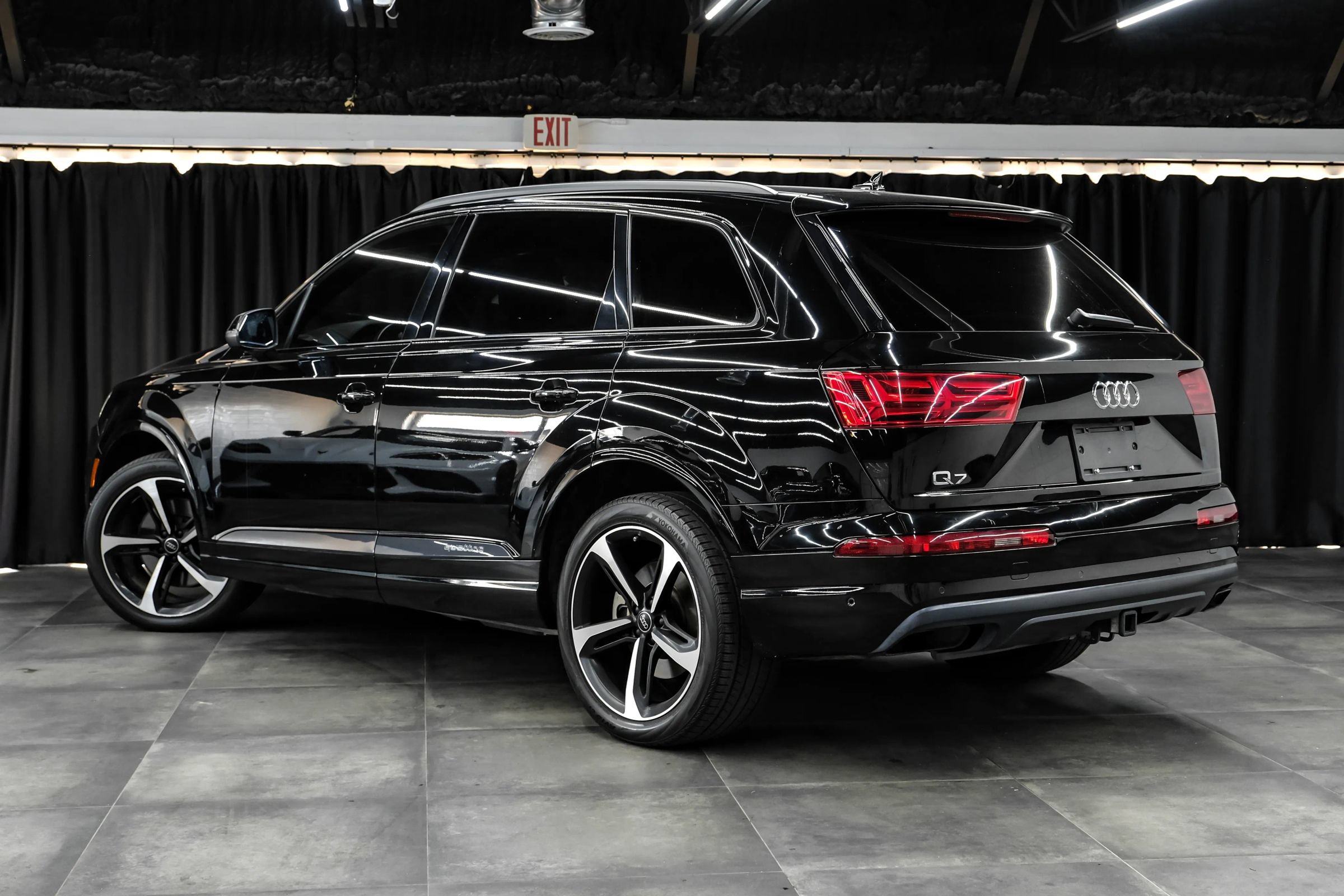 Used 2019 Audi Q7 3.0T Prestige w/ Prestige Package AWD/4WD image 10