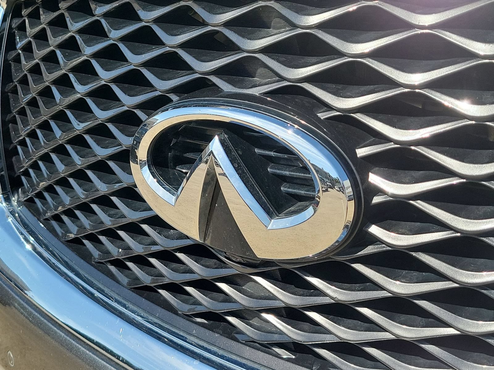 Used 2017 INFINITI QX80 2WD w/ Driver Assistance Package image 31