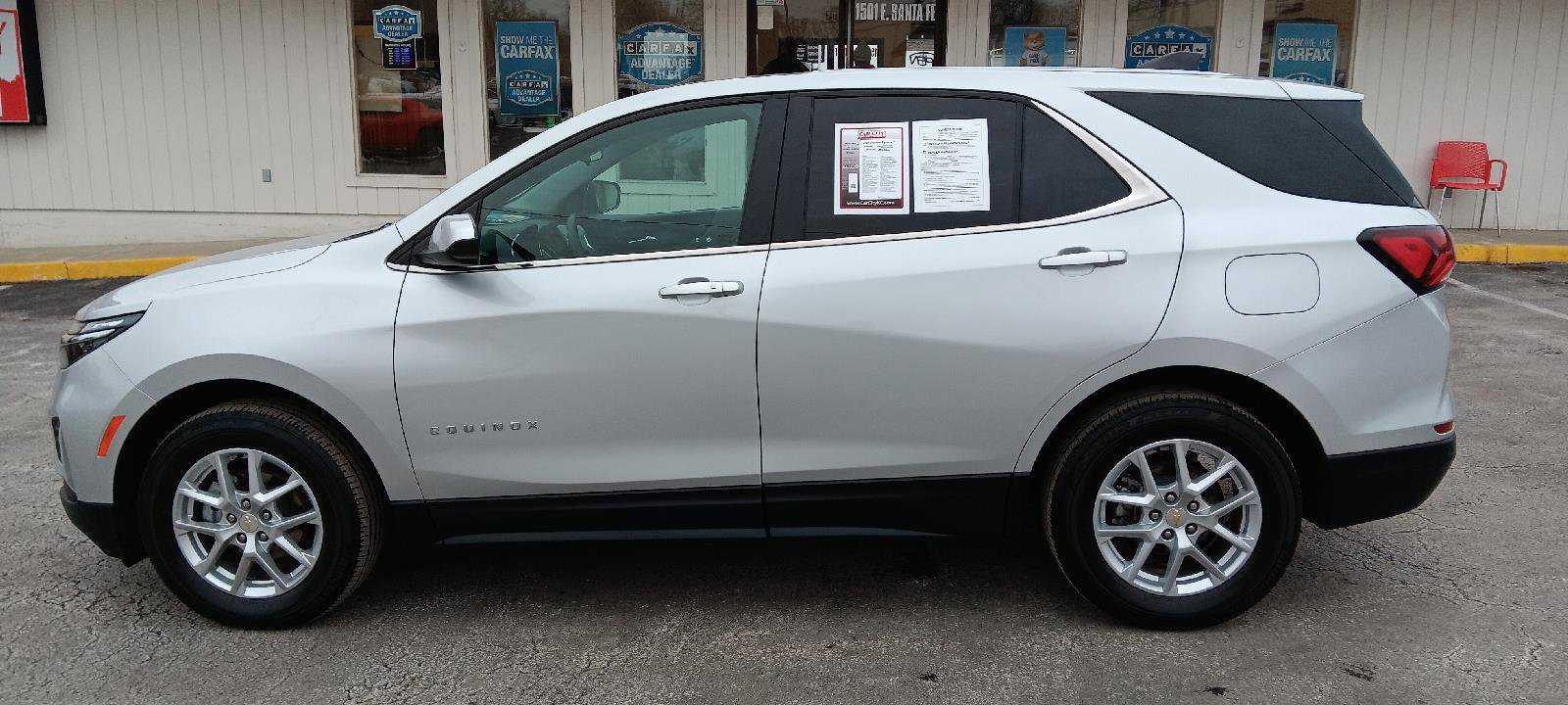 Used 2022 Chevrolet Equinox LT image 13