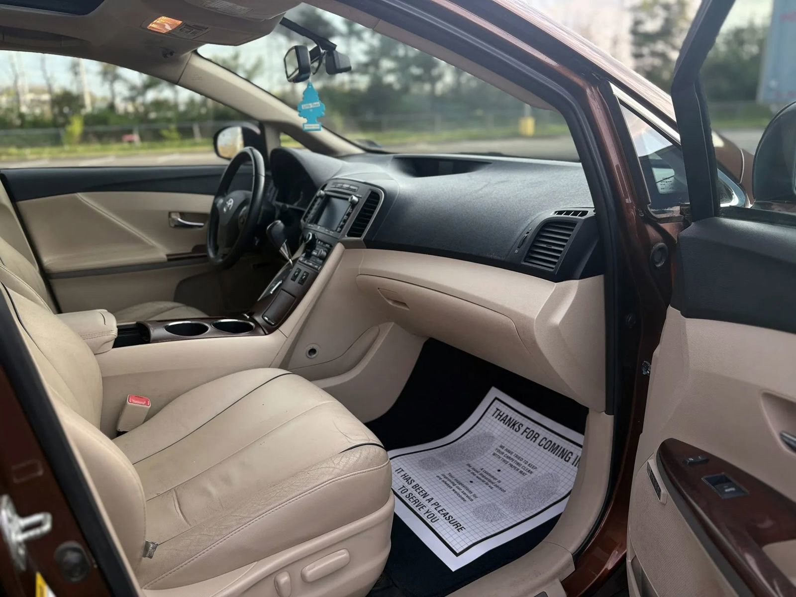 Used 2009 Toyota Venza AWD image 19