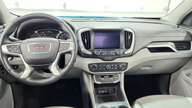 Used 2024 GMC Terrain SLT image 21