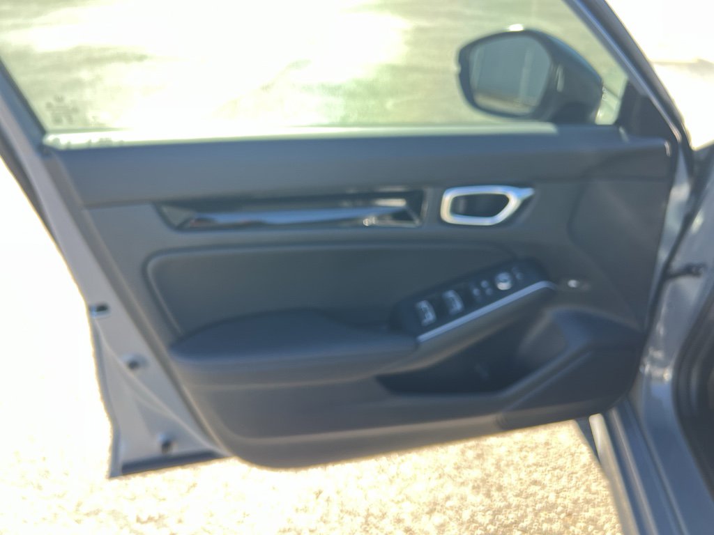 Certified 2025 Honda Civic Sport Touring image 26