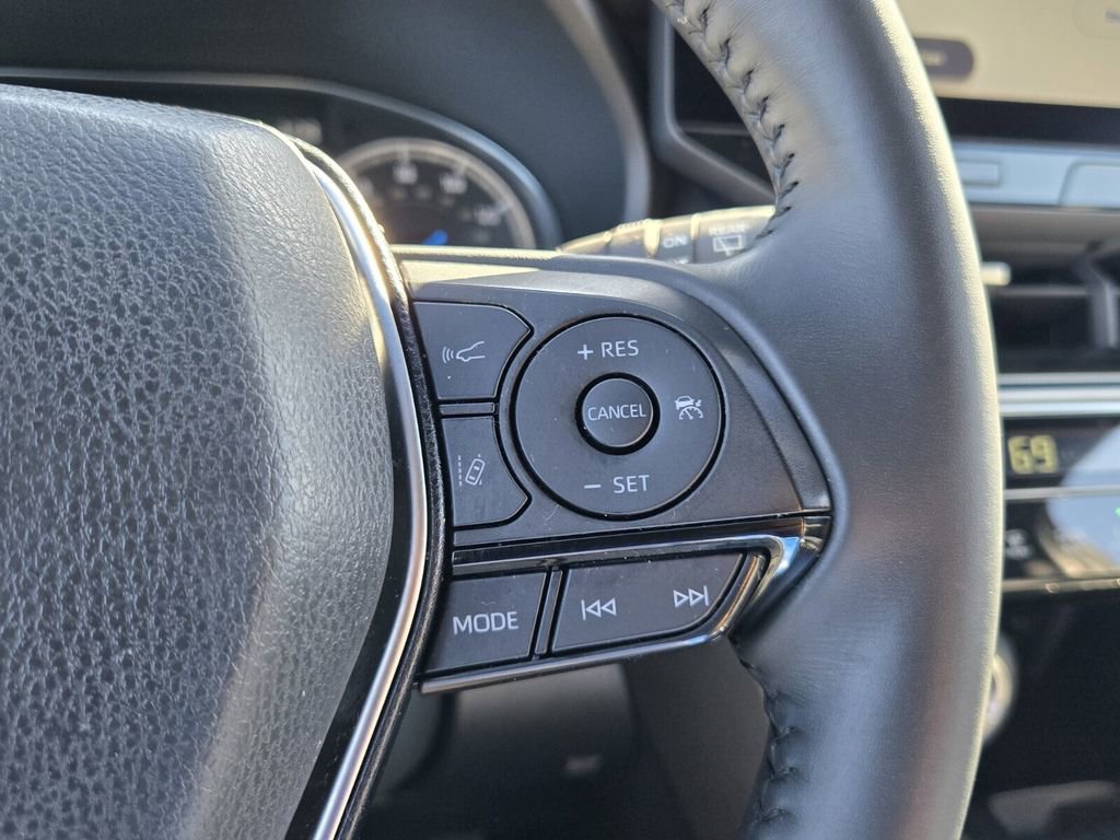 Used 2024 Toyota Venza Nightshade AWD/4WD image 26