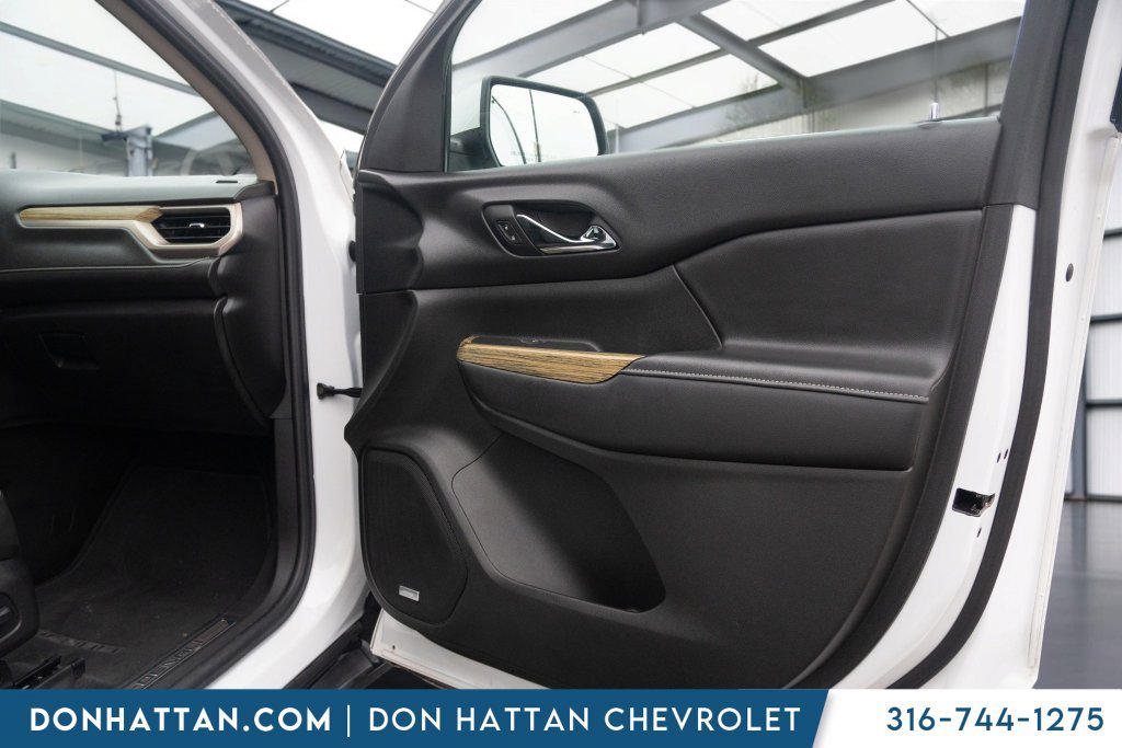Used 2018 GMC Acadia Denali w/ Technology Package AWD/4WD image 30