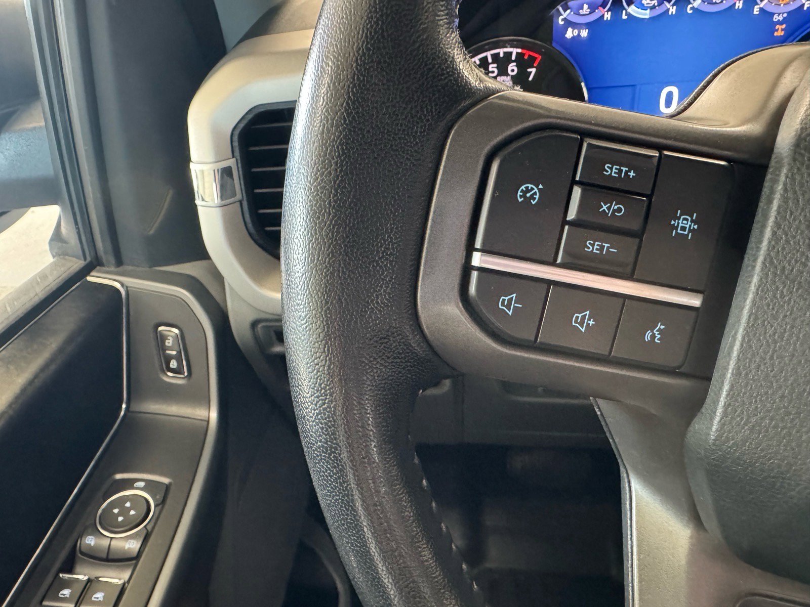 Used 2021 Ford F150 XLT w/ Equipment Group 302A High image 25