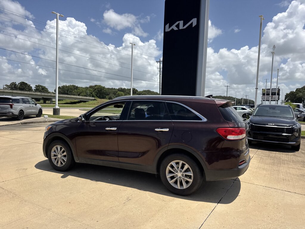Used 2016 Kia Sorento FWD w/ LX Convenience Package image 27