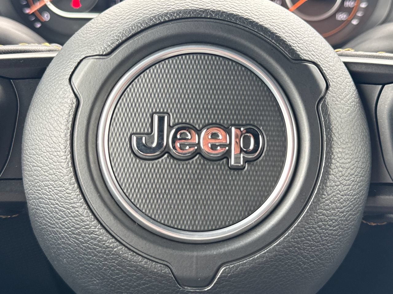 Used 2024 Jeep Wrangler Unlimited Sport AWD/4WD image 27