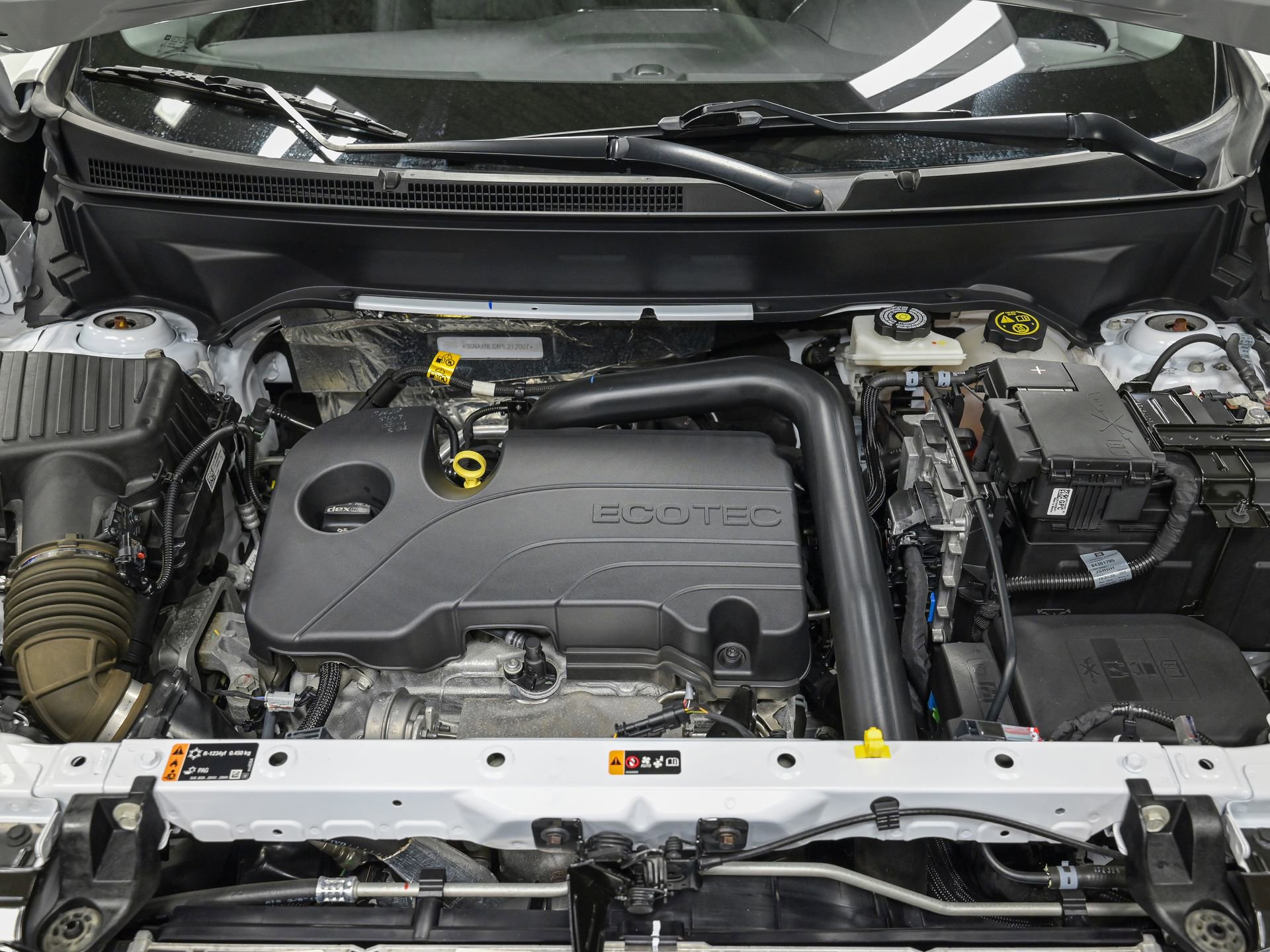 Used 2023 Chevrolet Equinox Premier FWD image 11