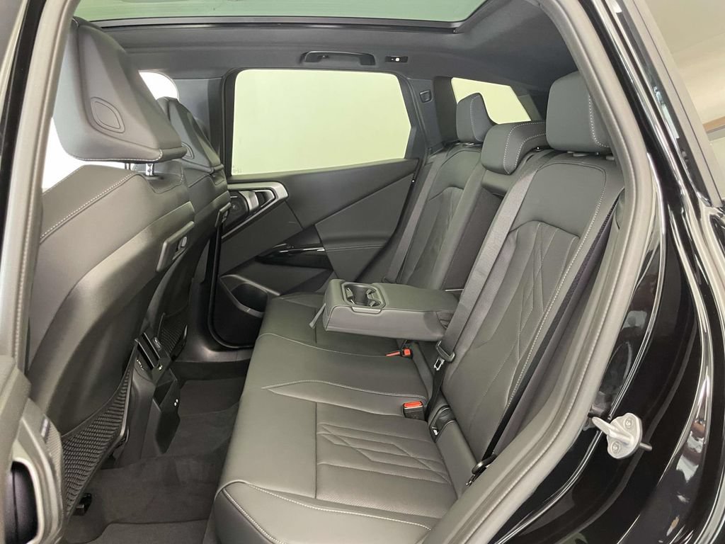 New 2026 BMW X3 xDrive30i w/ Convenience Package AWD/4WD image 16