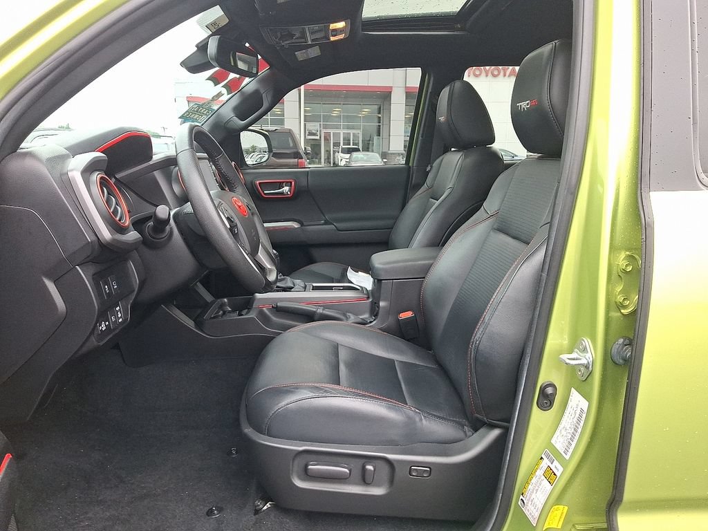 Certified 2022 Toyota Tacoma TRD Pro AWD/4WD image 14