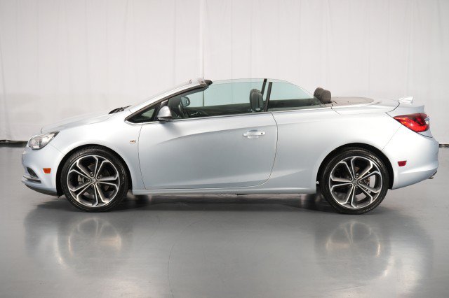Used 2017 Buick Cascada Premium FWD image 2