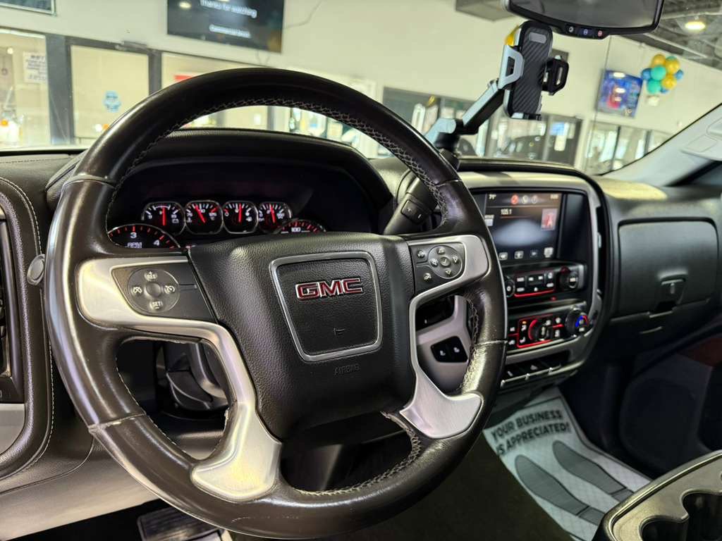 Used 2014 GMC Sierra 1500 SLE image 32