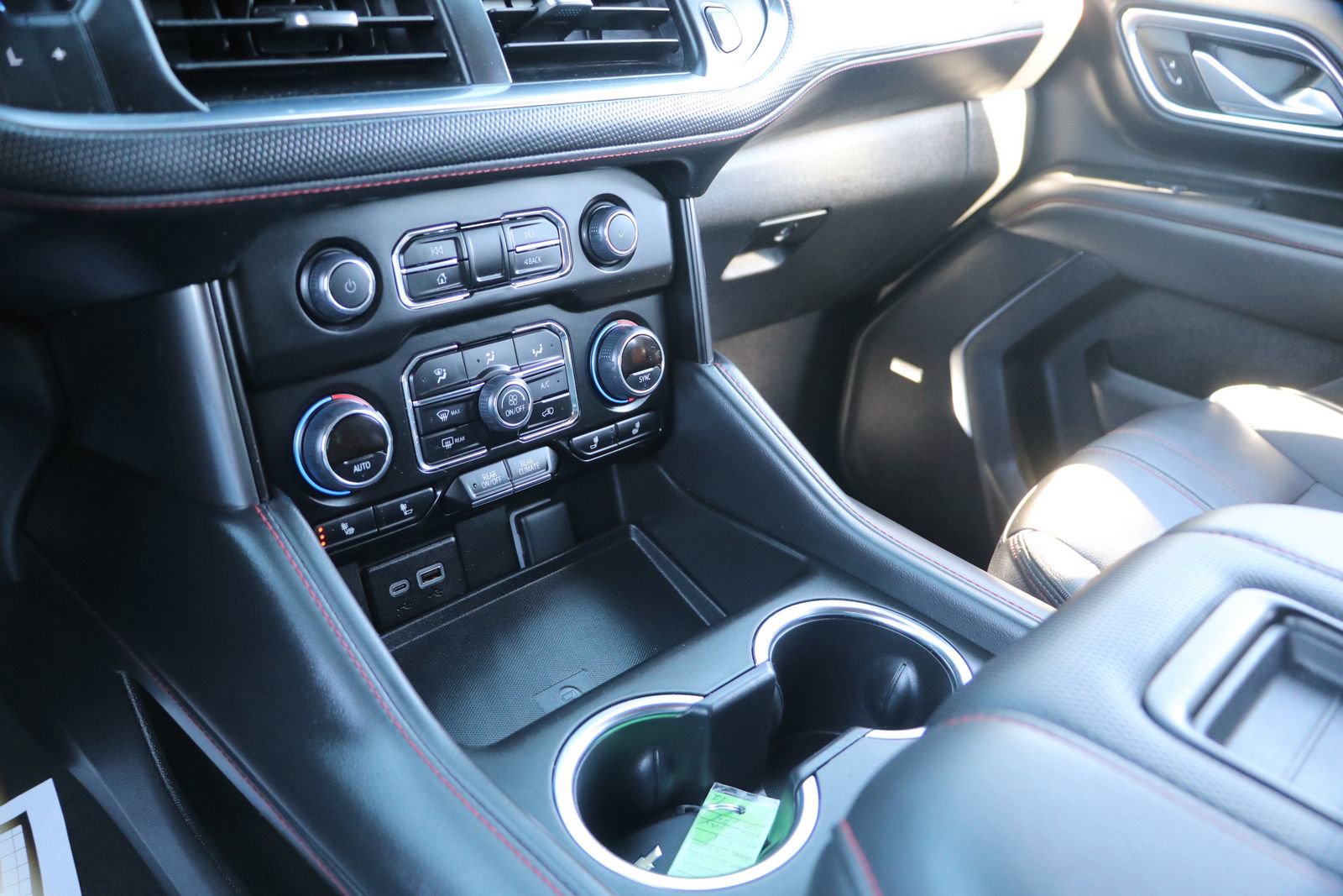 Used 2024 Chevrolet Tahoe RST w/ Luxury Package image 25