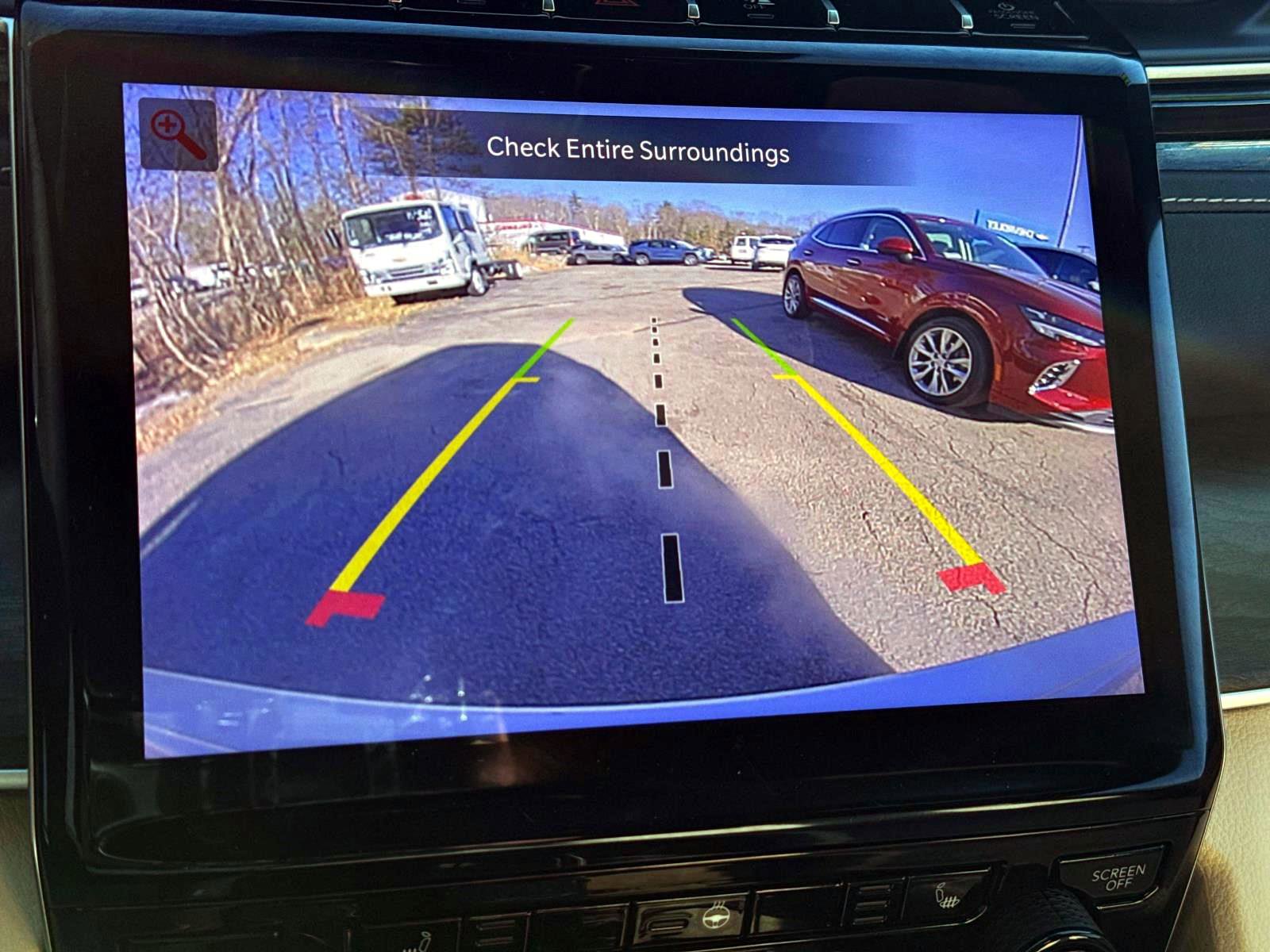 Used 2023 Jeep Grand Cherokee 4WD 4xe image 18