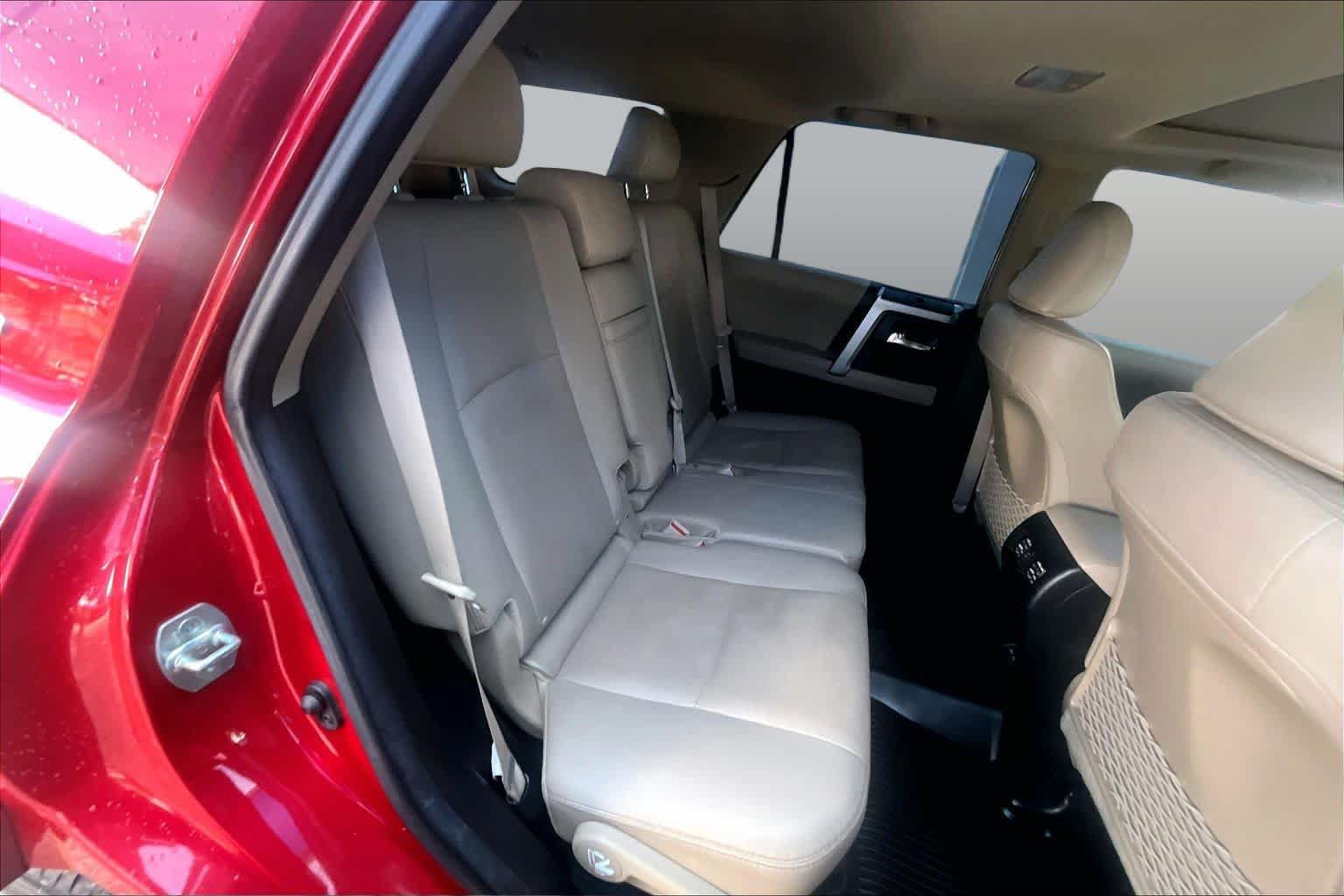 Used 2023 Toyota 4Runner Limited AWD/4WD image 19