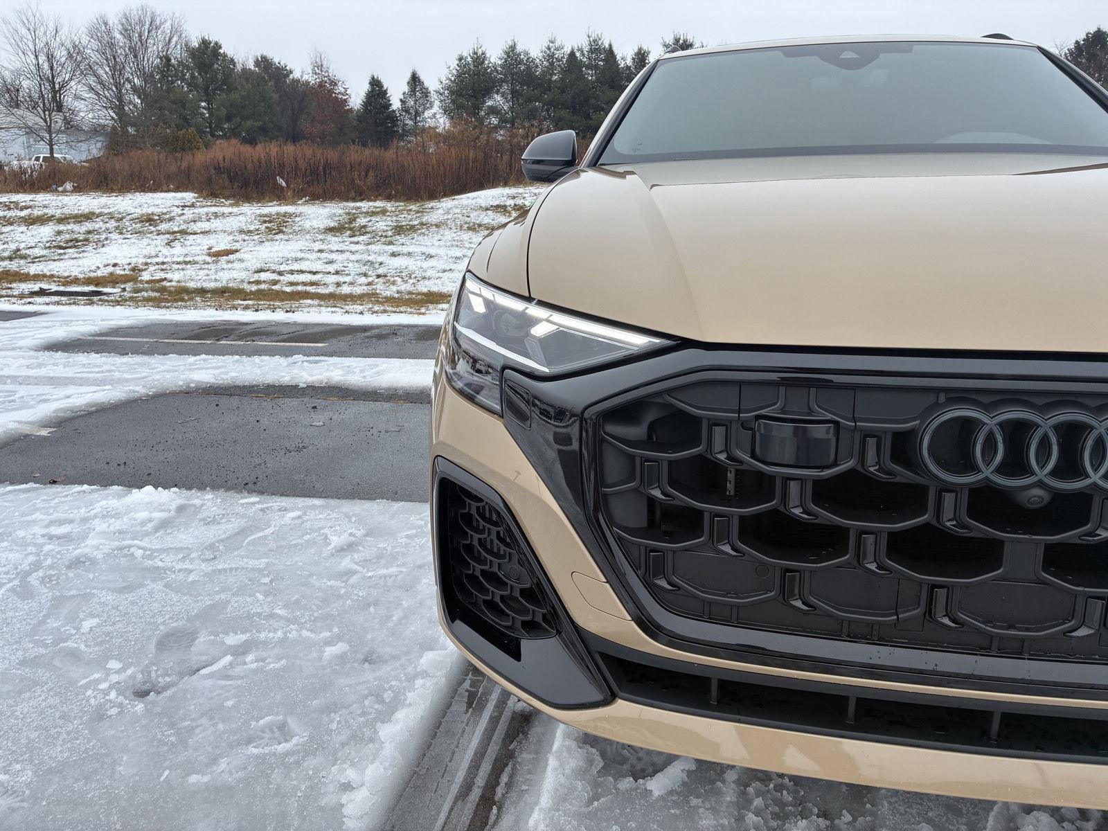 Used 2024 Audi SQ8 Premium Plus w/ 23" Wheel Package image 4