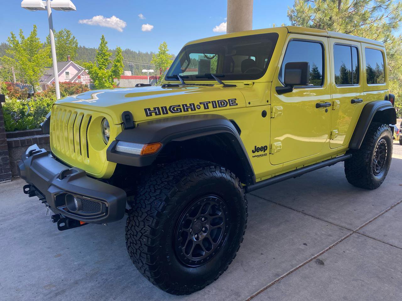 Used 2022 Jeep Wrangler Unlimited Sport AWD/4WD image 2
