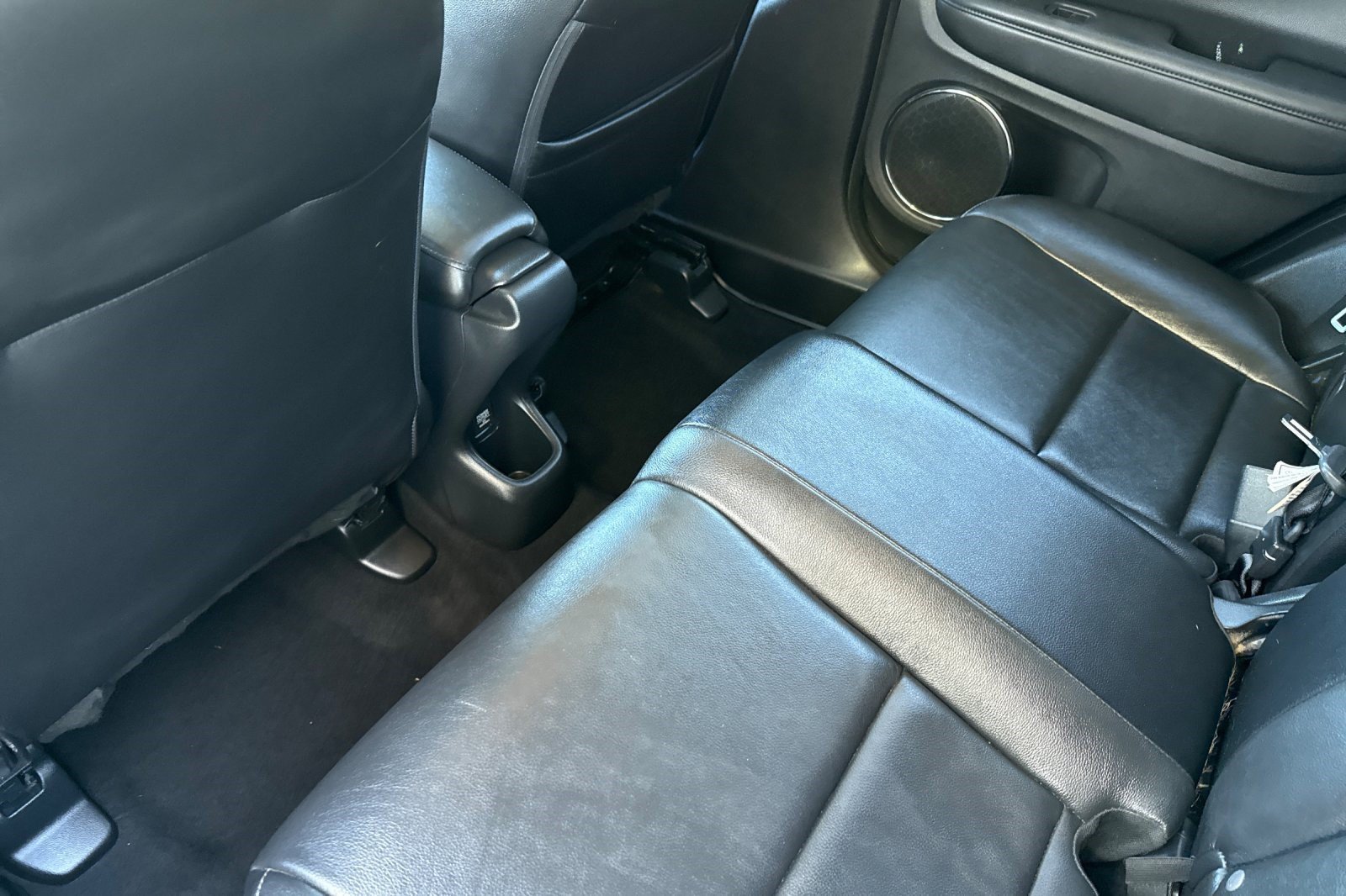 Used 2017 Honda HR-V EX-L image 24