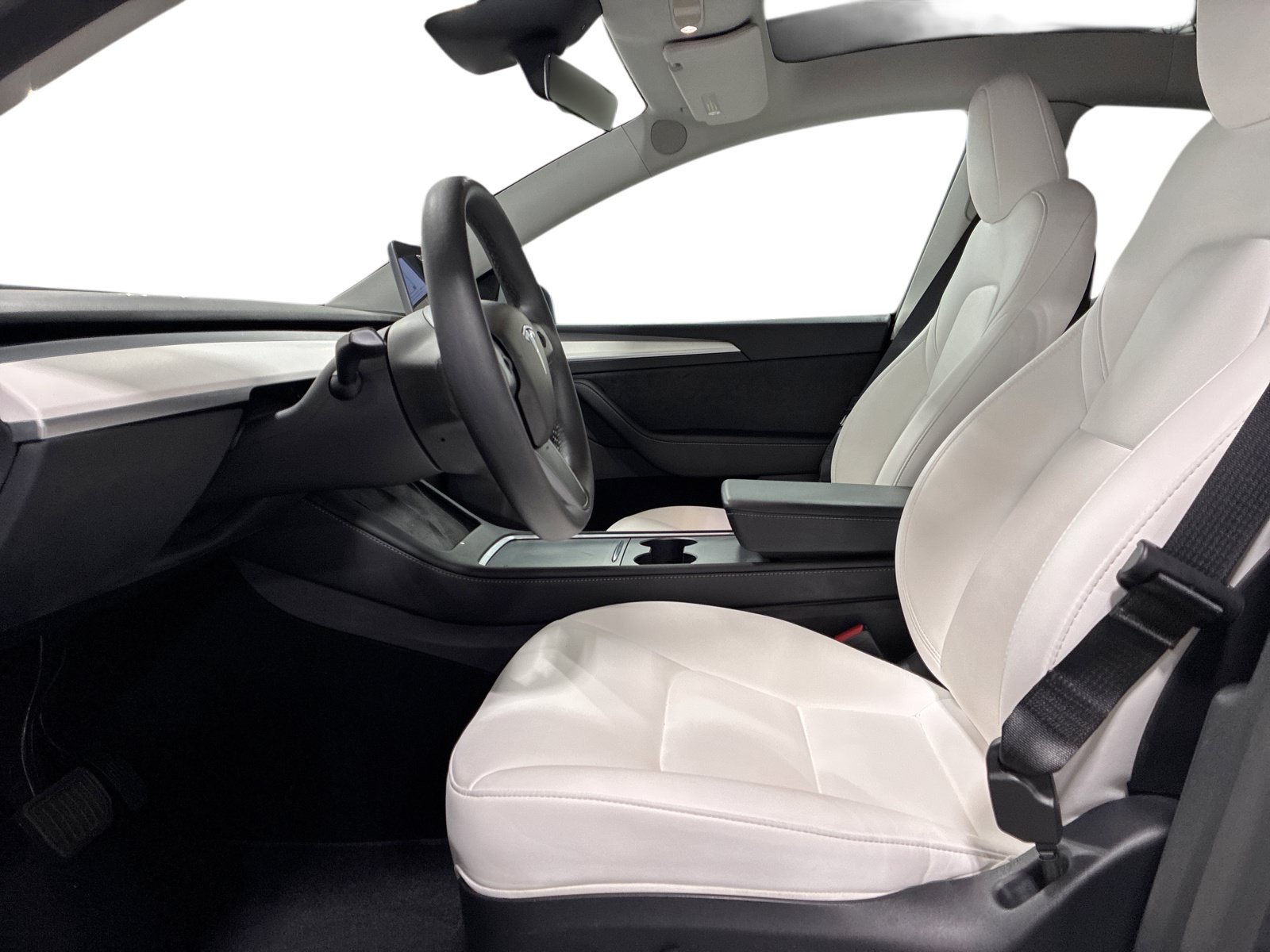 Certified 2023 Tesla Model Y Long Range AWD/4WD image 9