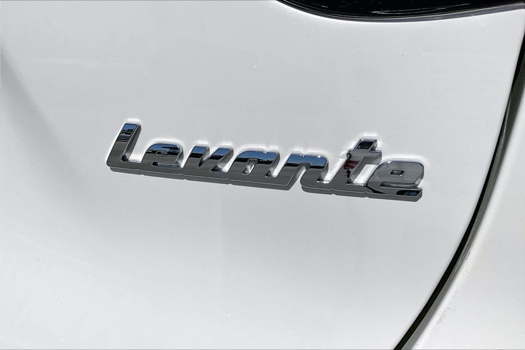 Used 2023 Maserati Levante Modena AWD/4WD image 24