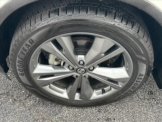 Used 2020 Nissan Murano Platinum FWD image 37