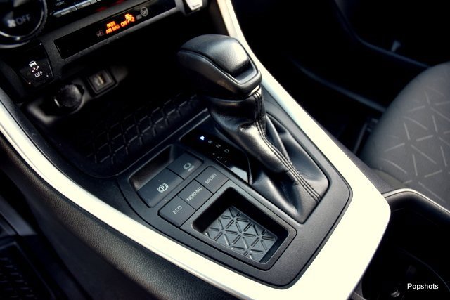 Used 2024 Toyota RAV4 XLE image 10