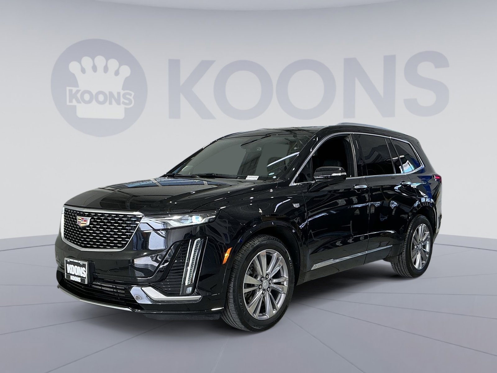 Used 2024 Cadillac XT6 Premium Luxury image 1