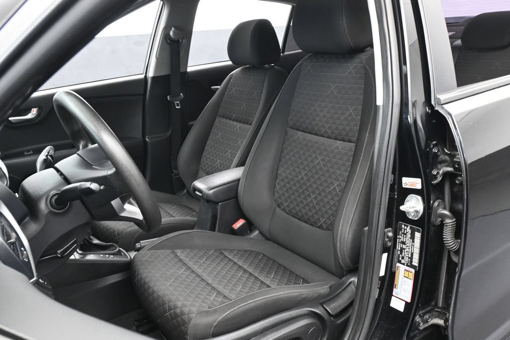 Used 2023 Kia Rio S FWD image 10