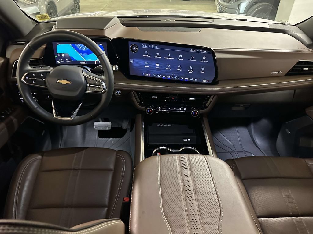 Certified 2025 Chevrolet Tahoe High Country AWD/4WD image 17