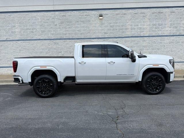 Used 2024 GMC Sierra 2500 Denali Ultimate AWD/4WD image 8