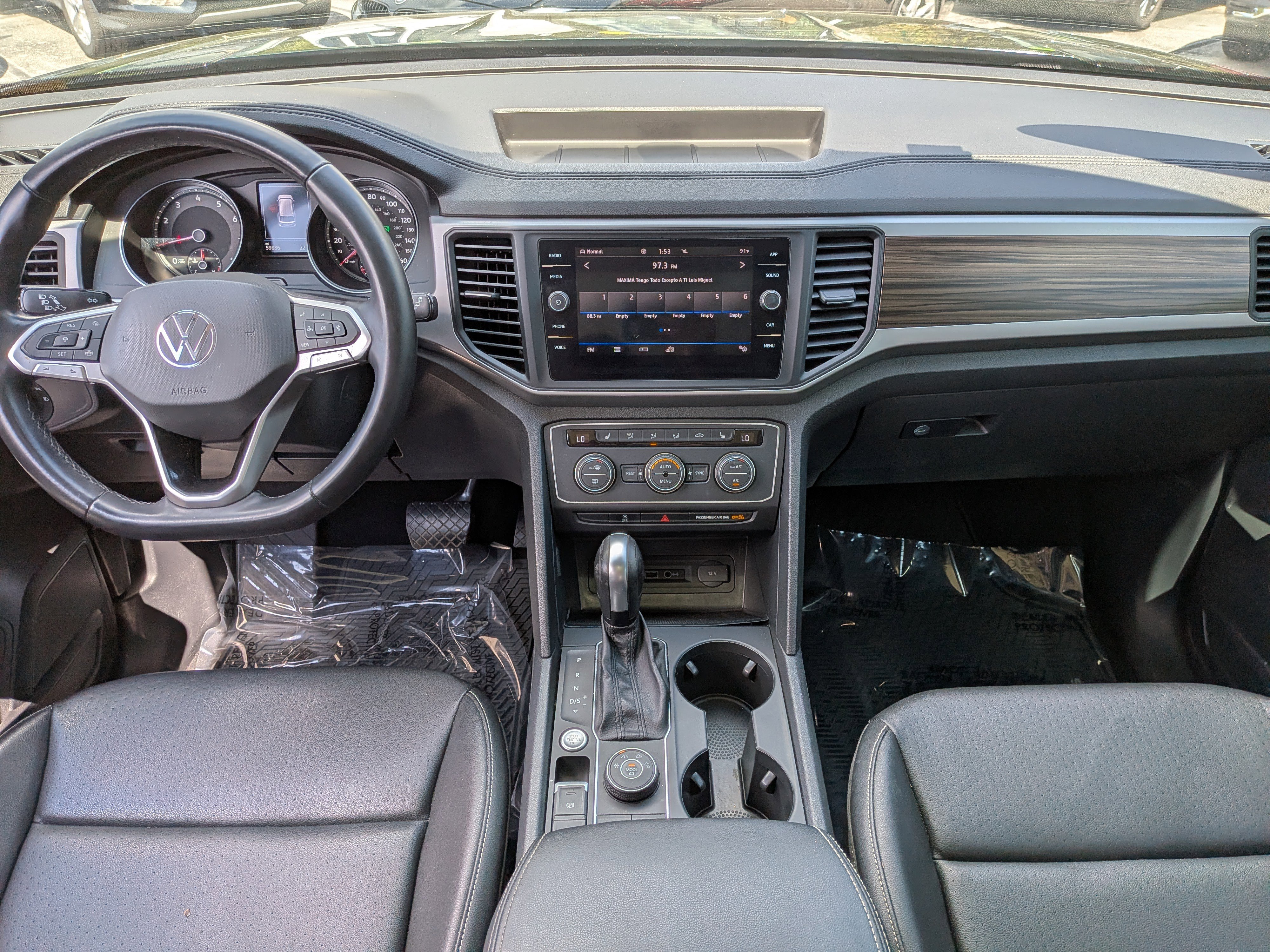 Used 2021 Volkswagen Atlas SE w/ Panoramic Sunroof Package image 18