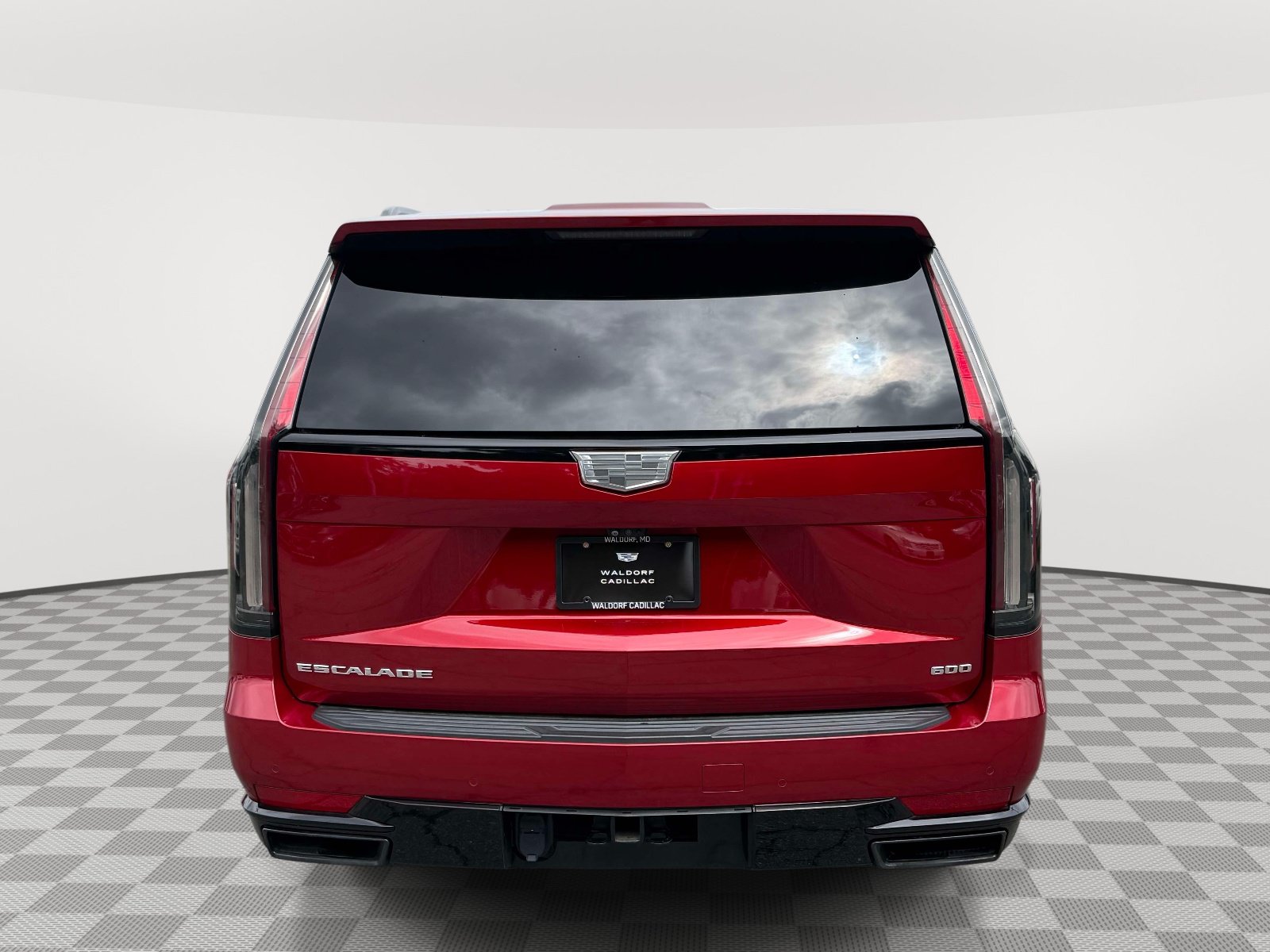 Used 2022 Cadillac Escalade ESV Sport Platinum AWD/4WD image 3