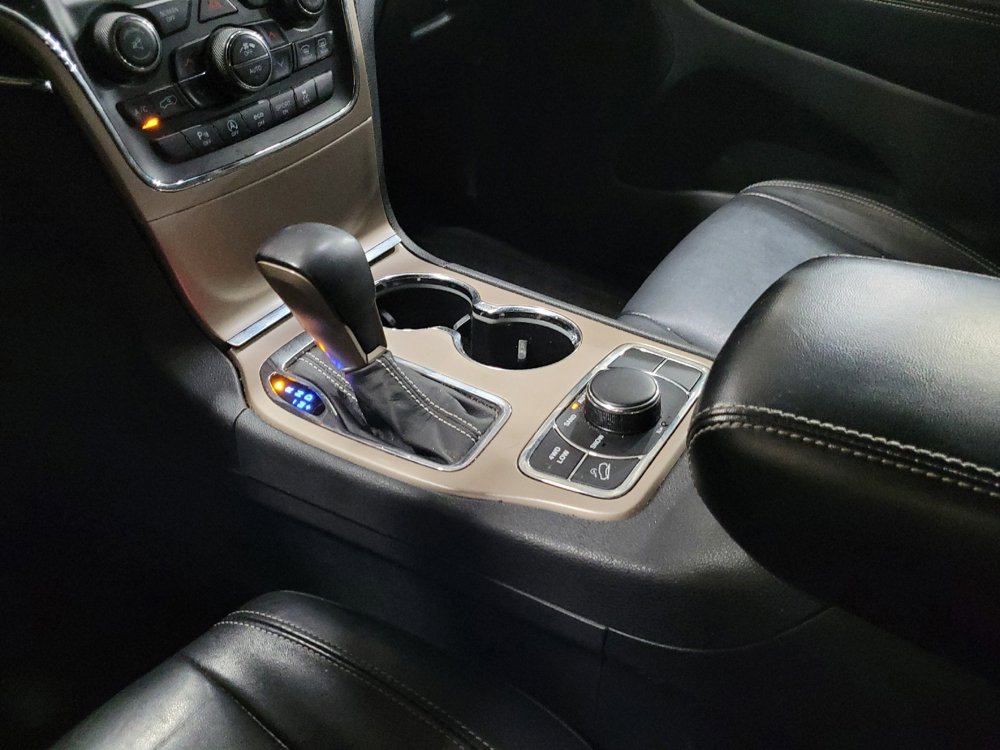 Used 2016 Jeep Grand Cherokee Limited AWD/4WD image 26