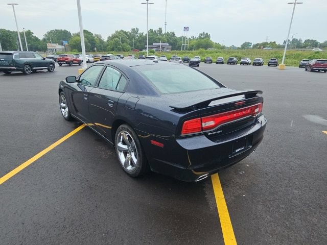 Used 2011 Dodge Charger Rallye RWD image 6