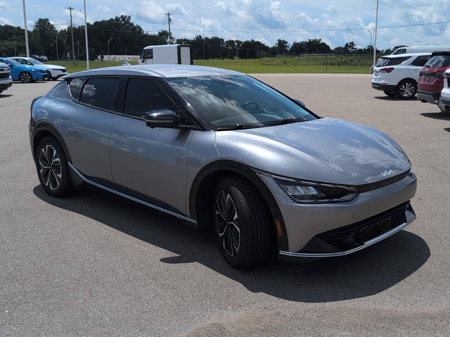 Used 2023 Kia EV6 Wind w/ Wind Technology Package AWD/4WD image 9