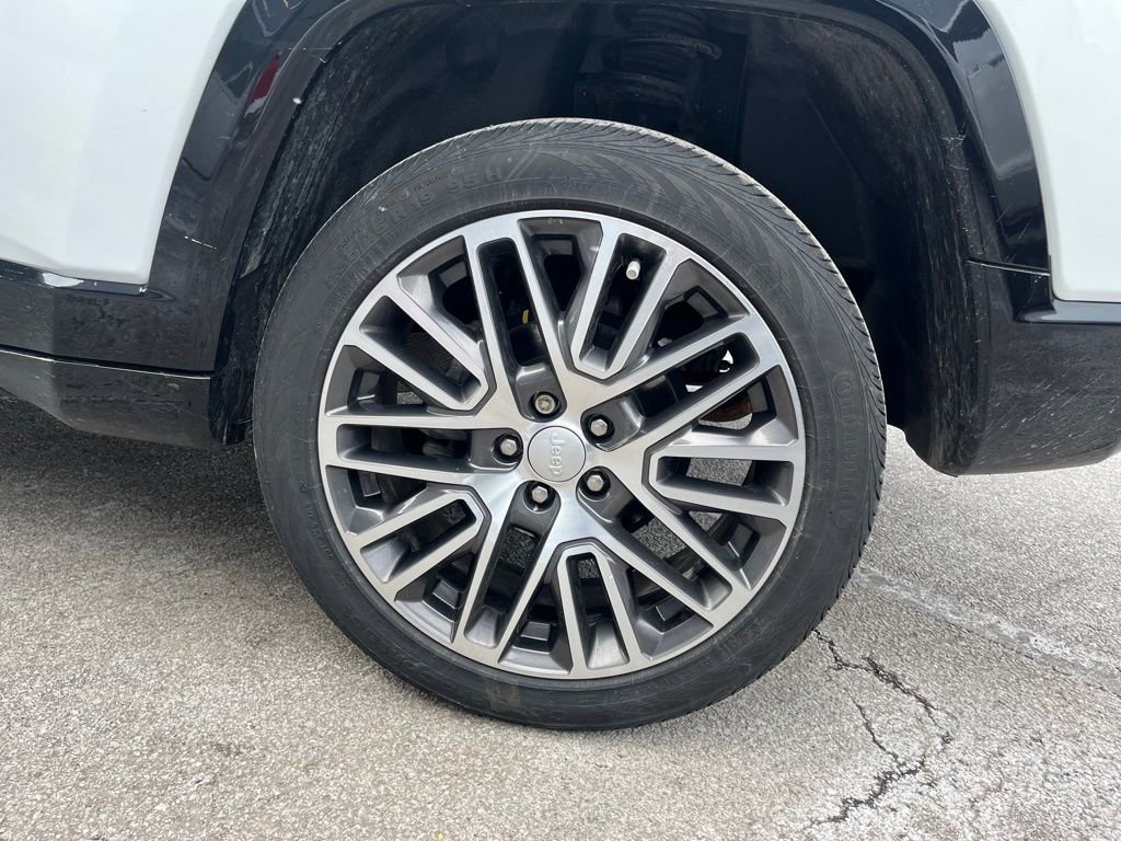 Used 2022 Jeep Compass Limited w/ Elite Group image 8