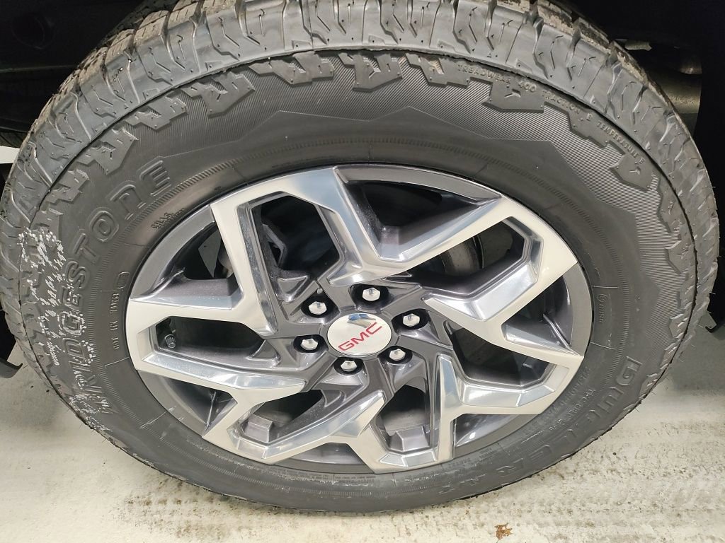 New 2026 GMC Sierra 1500 SLT w/ SLT Premium Plus Package image 3