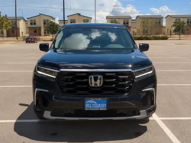 Used 2025 Honda Pilot EX-L image 9