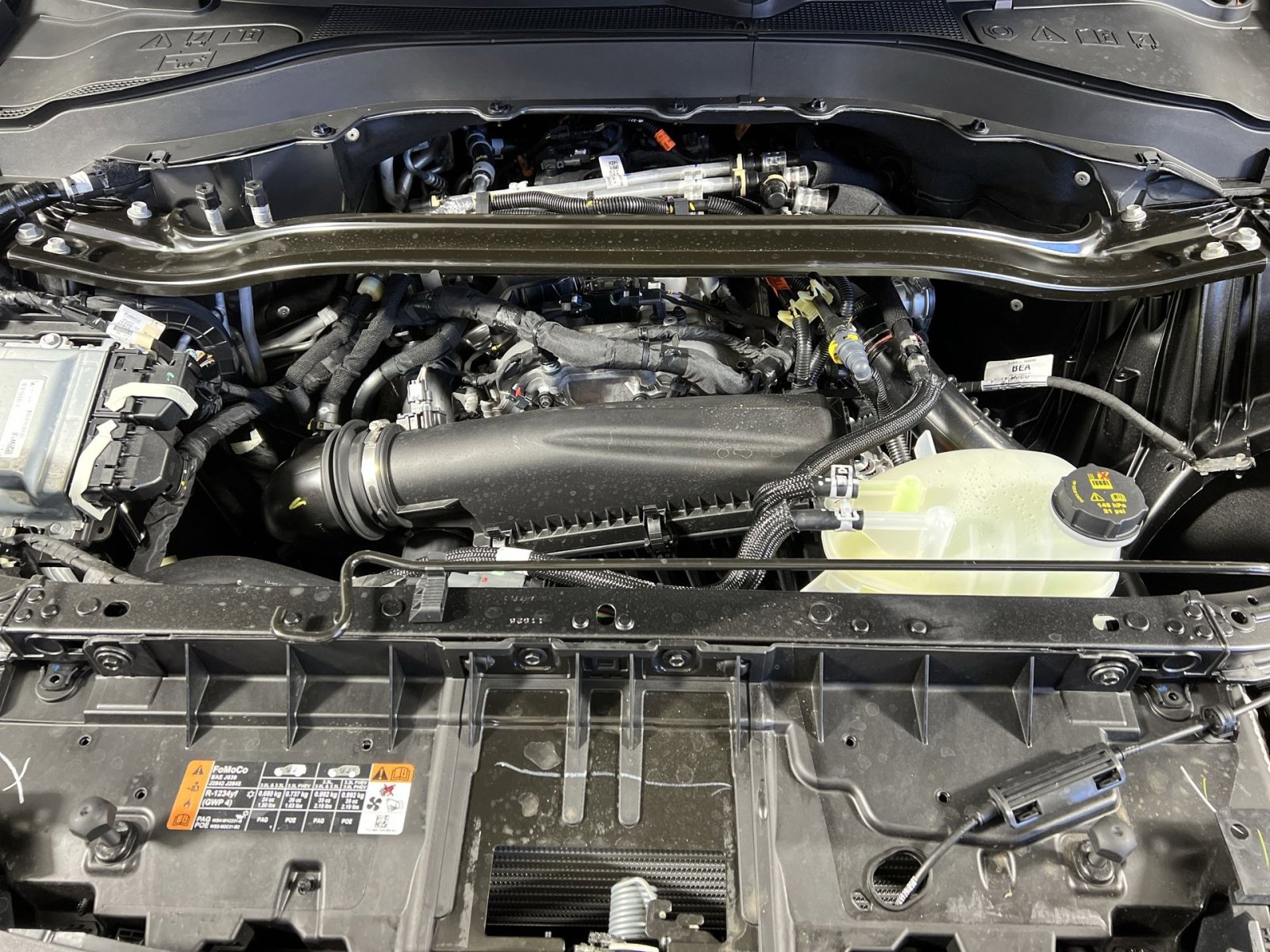 Used 2025 Ford Explorer ST-Line w/ Premium Package image 29