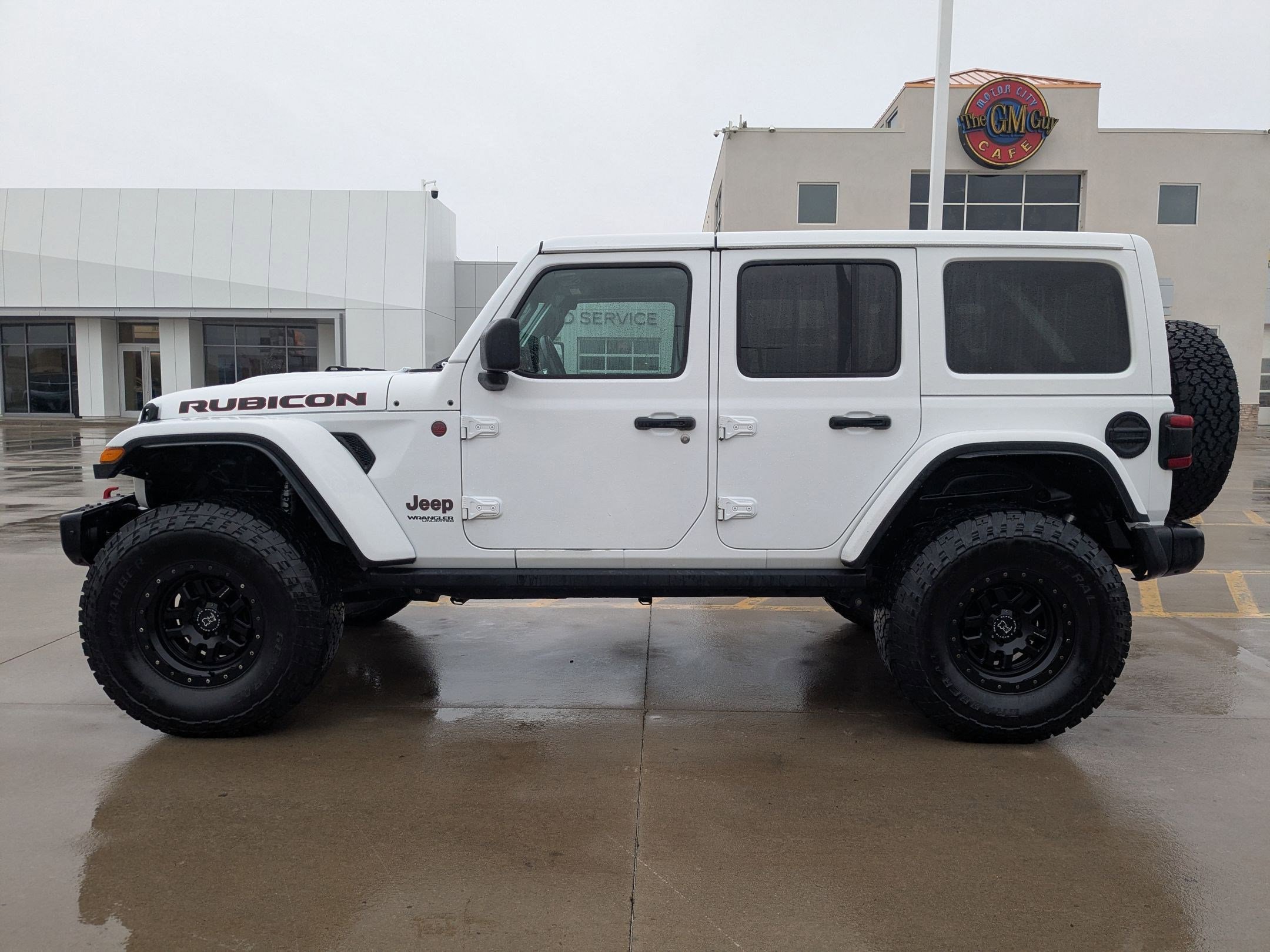 Used 2021 Jeep Wrangler Unlimited Rubicon w/ Uconnect 4C Nav & Sound Group image 3