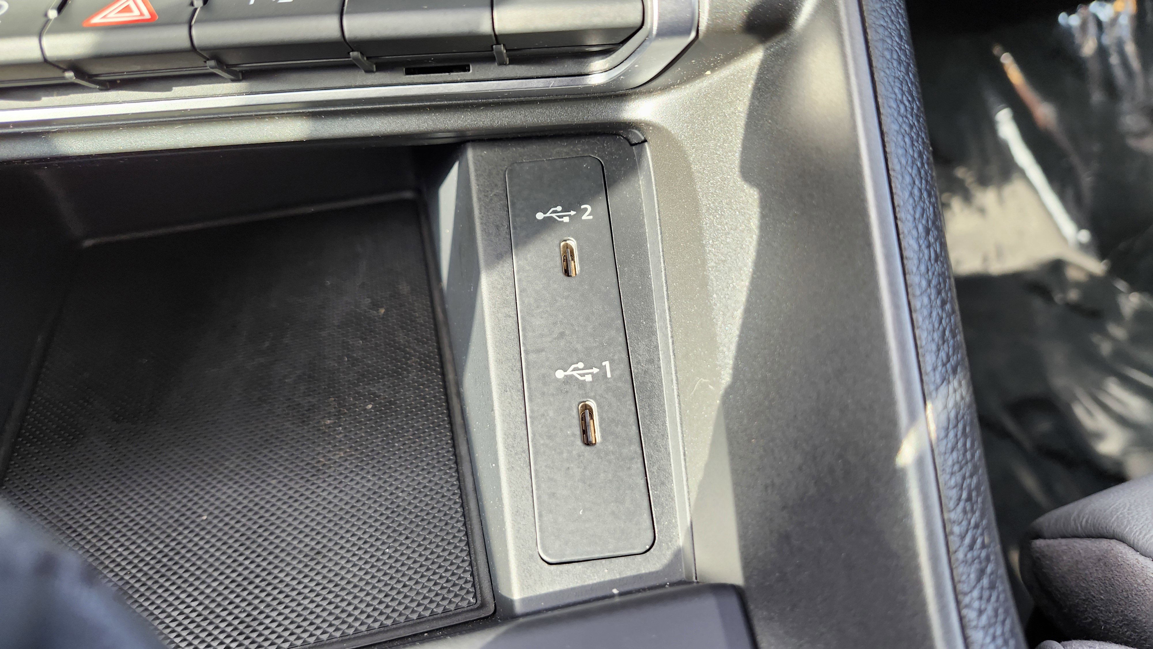 Used 2022 Audi Q3 2.0T Premium Plus w/ Premium Plus Package image 36