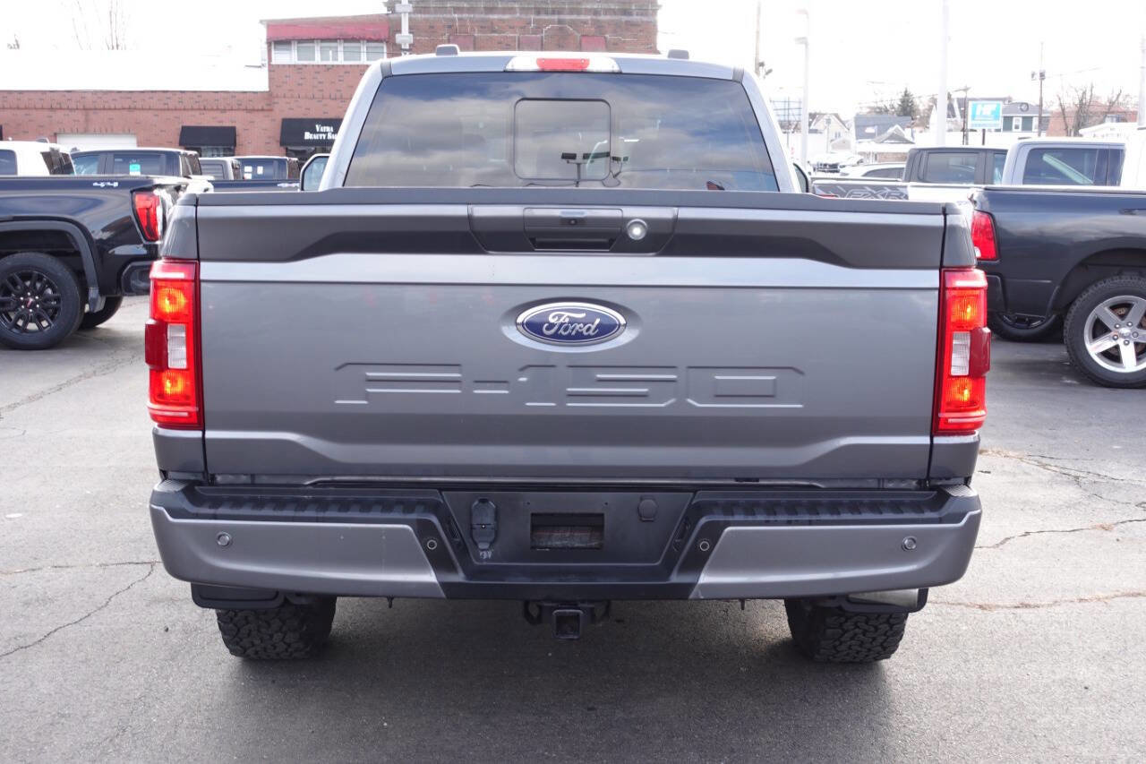 Used 2022 Ford F150 XLT w/ Equipment Group 302A High image 8