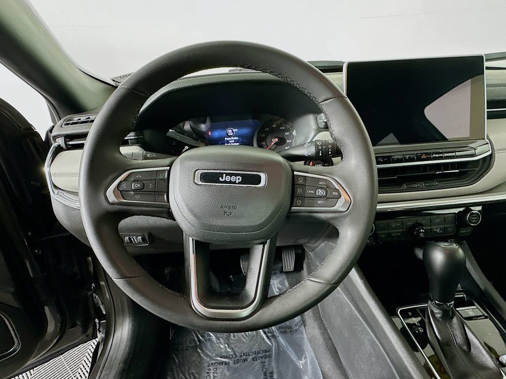 Certified 2023 Jeep Compass Limited AWD/4WD image 18