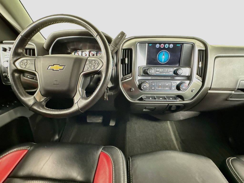 Used 2018 Chevrolet Silverado 1500 LT w/ LT Convenience Package AWD/4WD image 11