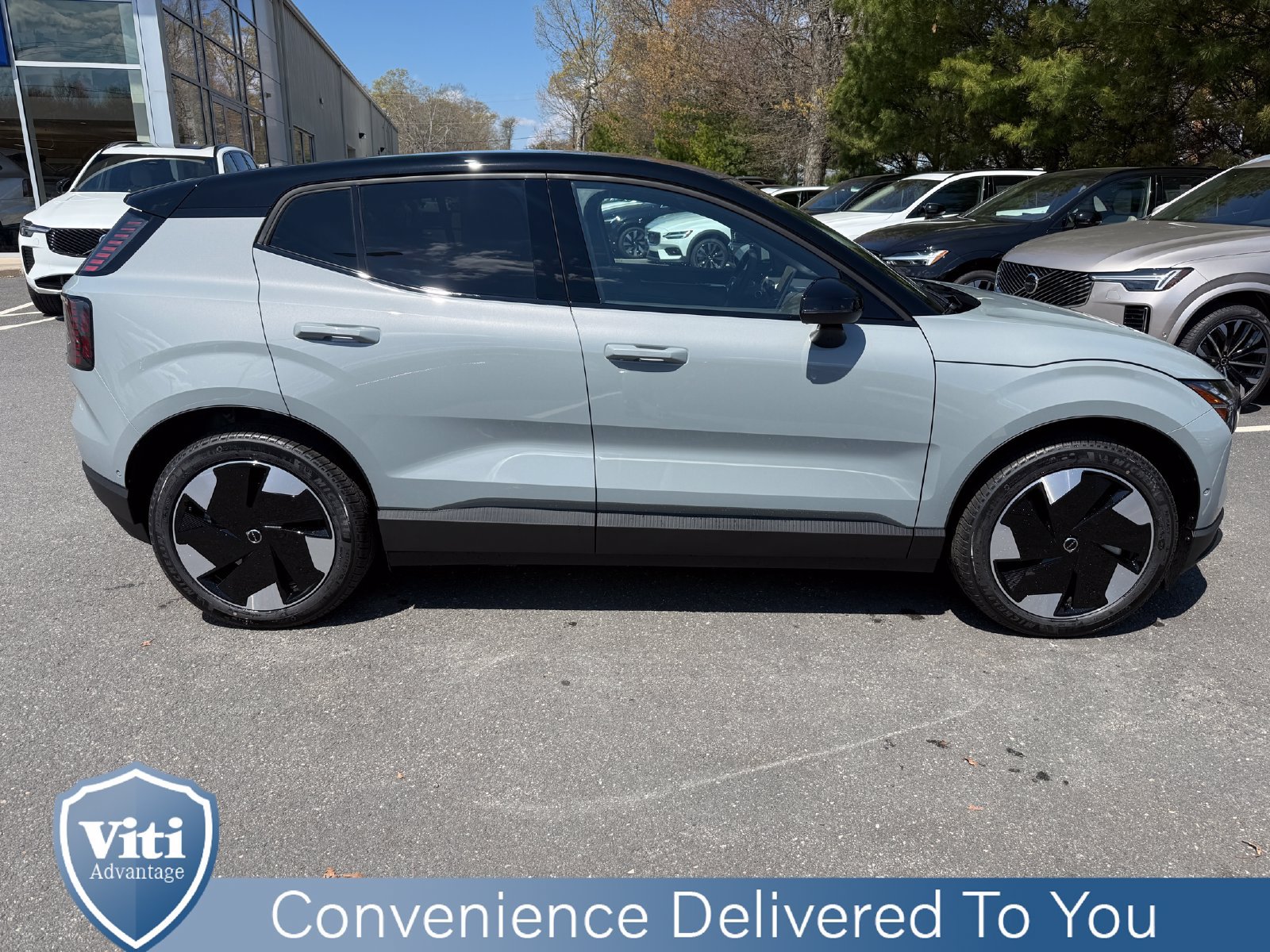 New 2026 Volvo EX30 Ultra w/ Climate Package AWD/4WD image 9